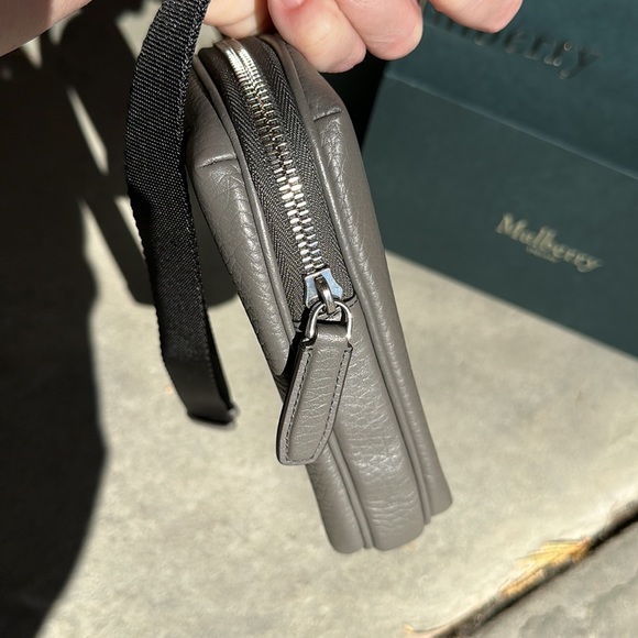 NEW MULBERRY LEATHER ZIPPERED POUCH BAG - Picture 6 of 11